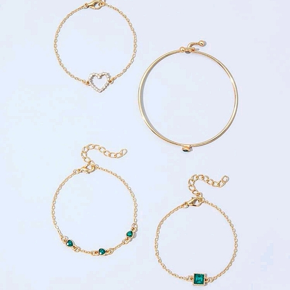 Emerald Green Bracelet Set - Picture 2 of 5